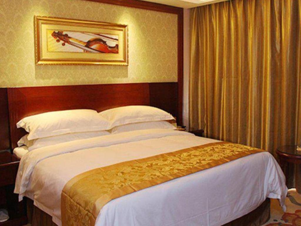 Yichang Vienna Hotel Wanda Branch المظهر الخارجي الصورة