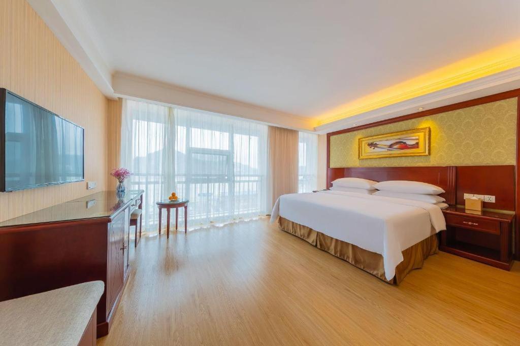 Yichang Vienna Hotel Wanda Branch المظهر الخارجي الصورة