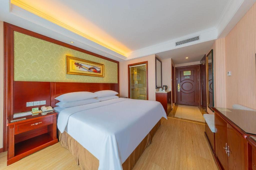 Yichang Vienna Hotel Wanda Branch المظهر الخارجي الصورة