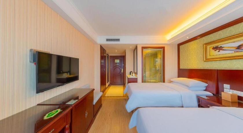 Yichang Vienna Hotel Wanda Branch المظهر الخارجي الصورة