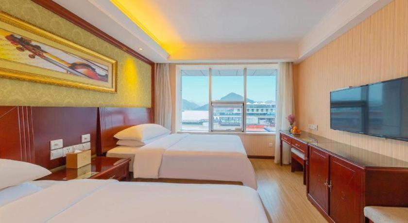 Yichang Vienna Hotel Wanda Branch المظهر الخارجي الصورة